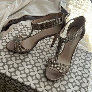 Sparkly party heels!!!! Dark silver